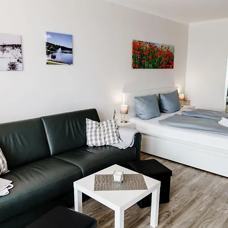 Haus Vier Jahreszeiten Am Am Kranichsee Apartamento *