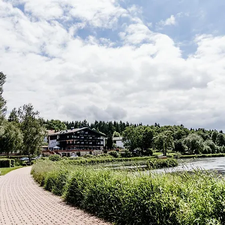 Haus Vier Jahreszeiten Am Am Kranichsee Apartment